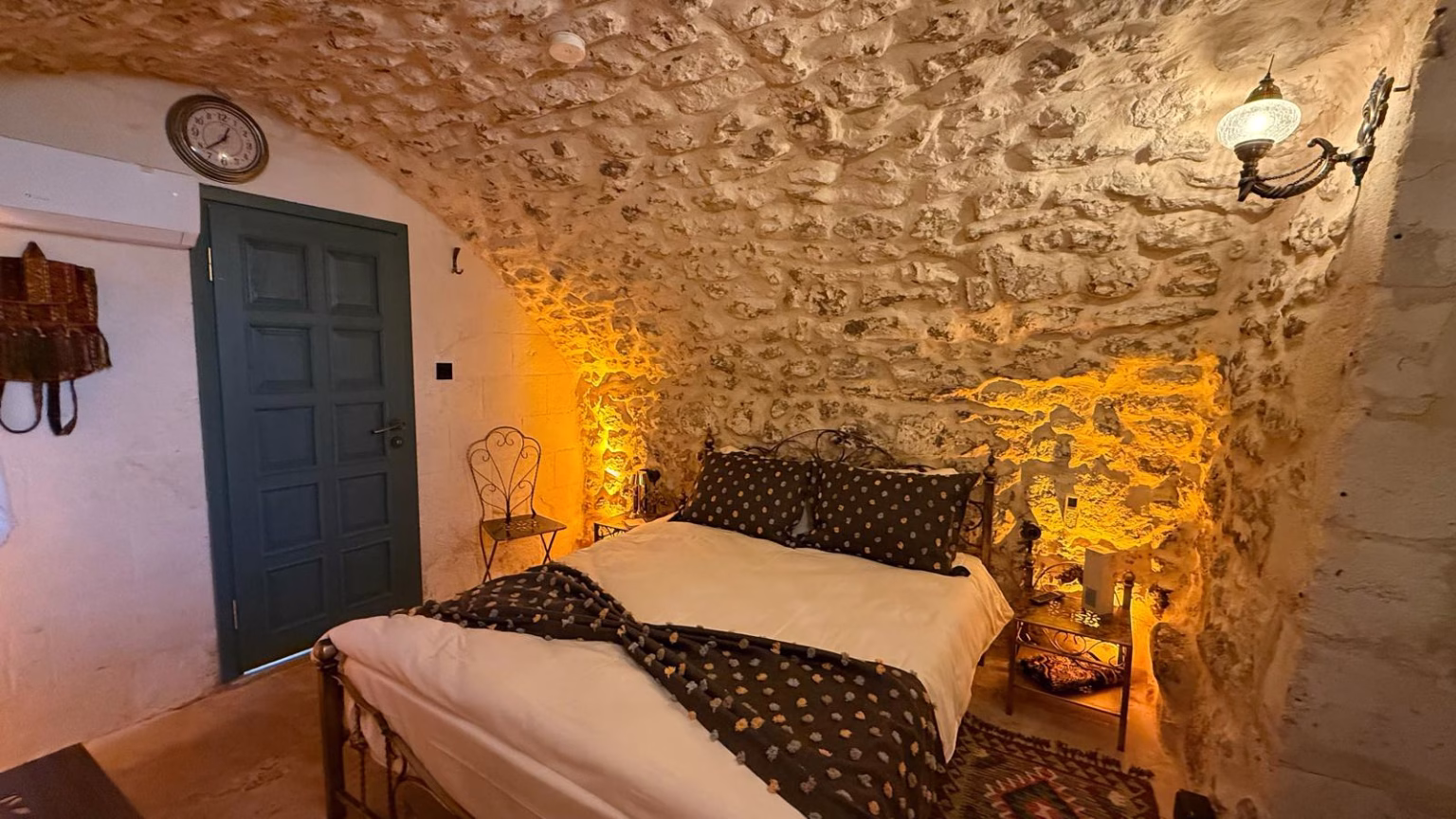 WhatsApp Image 2025-03-29 at 21.48.25 (1)