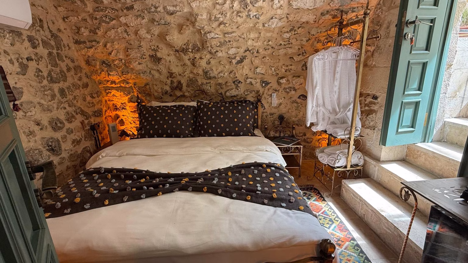 WhatsApp Image 2025-03-29 at 21.51.07 (1)