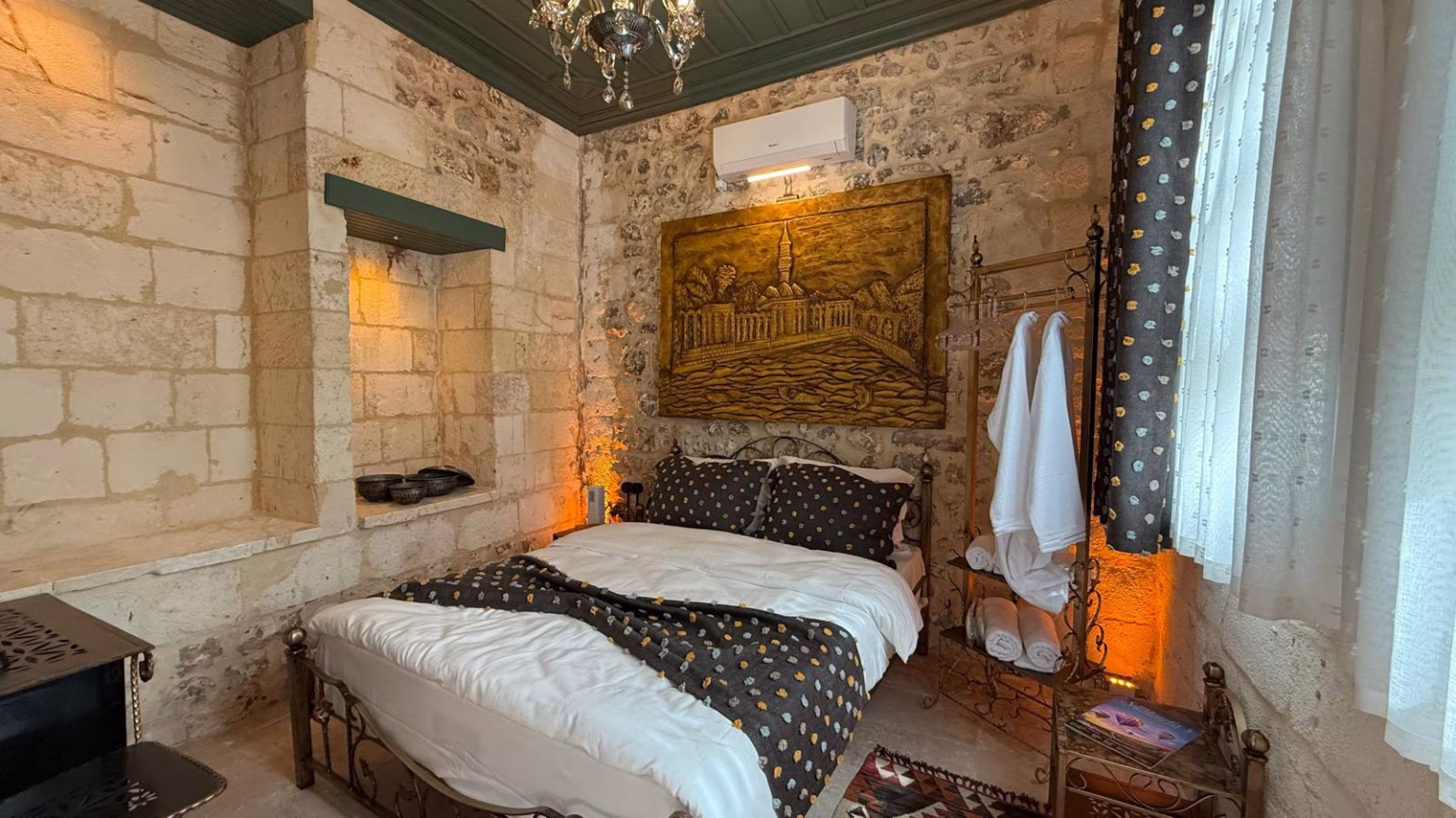 WhatsApp Image 2025-03-29 at 21.51.19 (3)