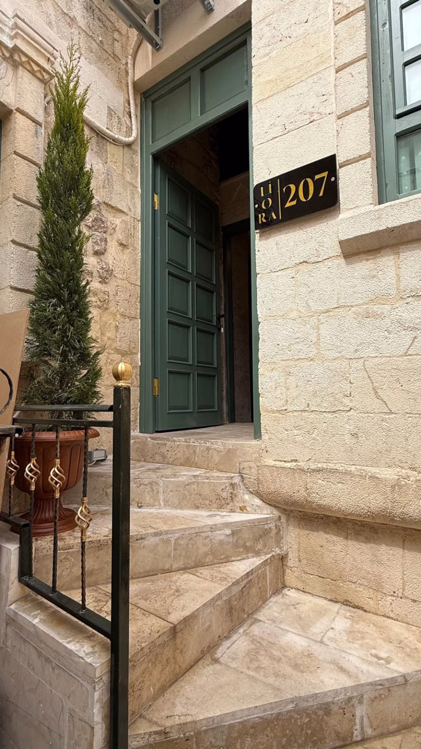 WhatsApp Image 2025-03-29 at 21.51.19