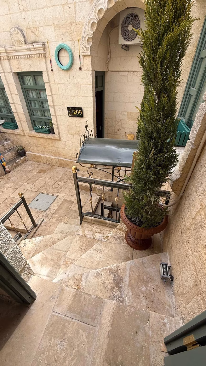 WhatsApp Image 2025-03-29 at 21.51.20 (1)