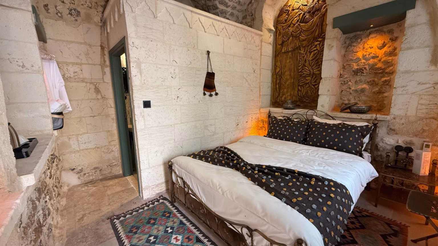 WhatsApp Image 2025-03-29 at 21.51.21 (1)