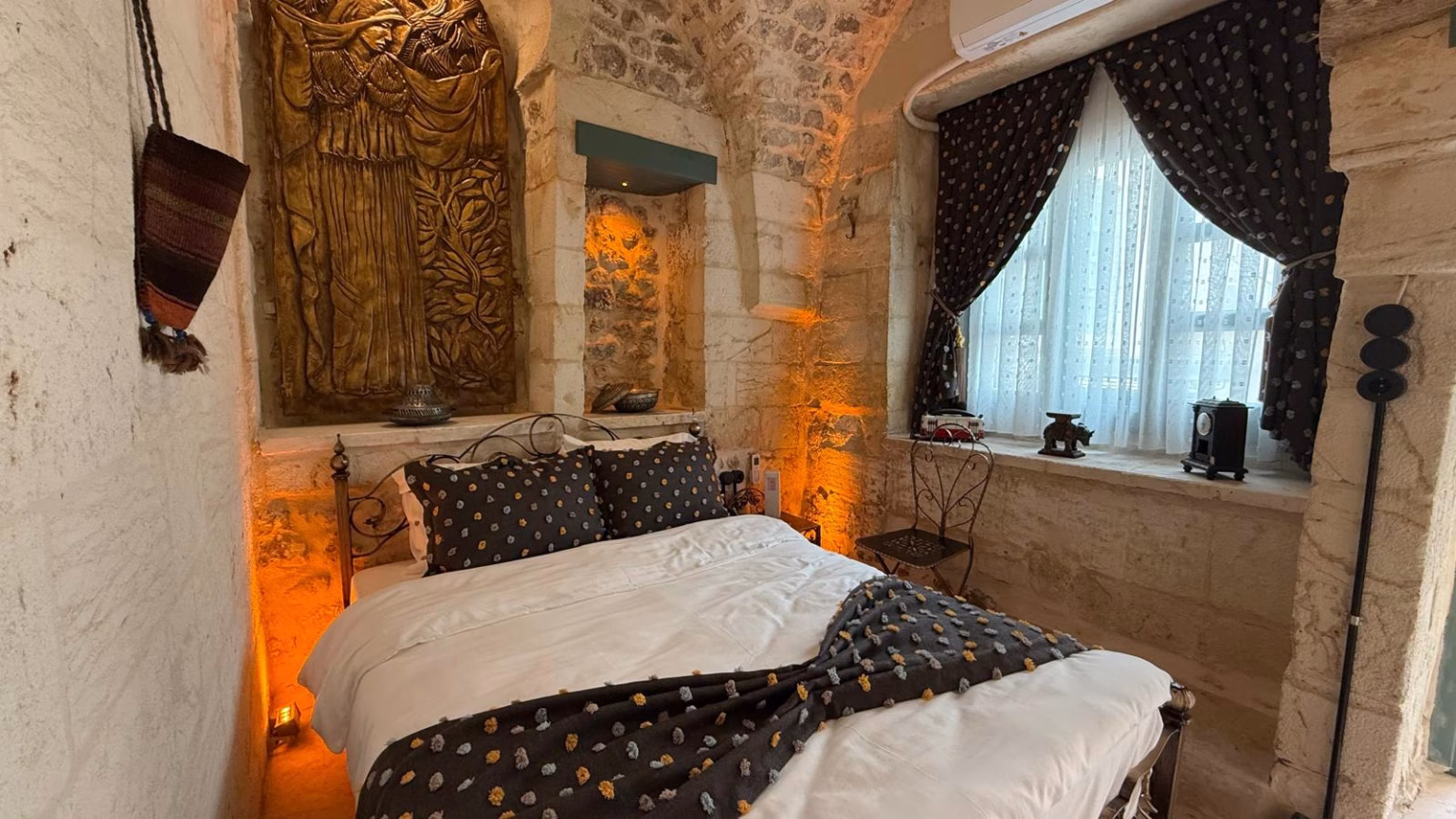 WhatsApp Image 2025-03-29 at 21.51.21 (2)