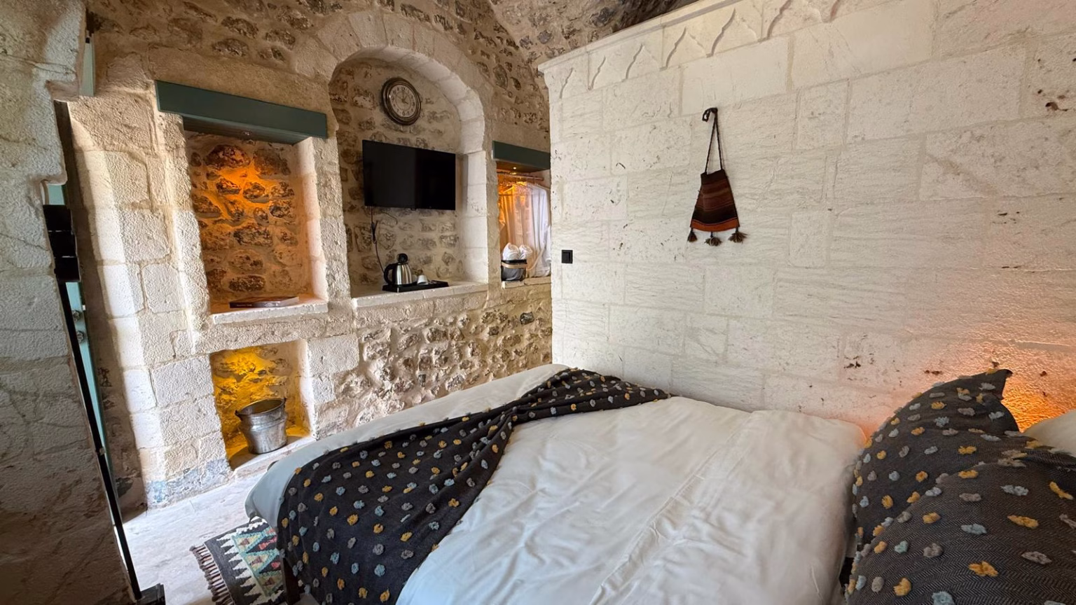 WhatsApp Image 2025-03-29 at 21.51.21 (3)